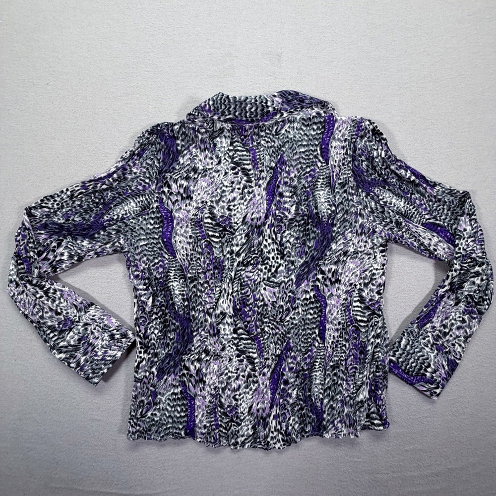 Dressbarn‎ Womens Blouse Regular Purple Abstract Feather Print Button Up M - Picture 6 of 7